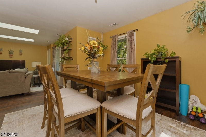 Hunters Crossing - Residential