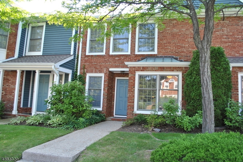 Priced to sell! Enjoy maintenance free living all year long in the sought after Stoneview community in Rockaway Township. Three bedroom two and a half bathroom townhome on a quiet cul-de-sac street. Just a short distance to Peterson Field, the Rockaway Townsquare Mall, major highways and public transportation make it an ideal location. Great school system. Don't miss out on the opportunity to make this home your own. Needs updating but priced to sell. Take advantage and enjoy the good life. Maintenance free living at it's best.