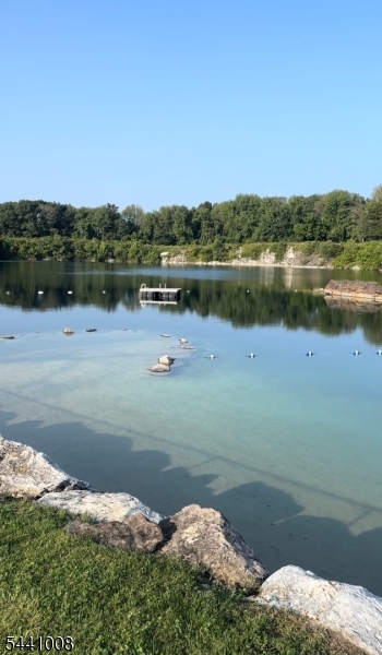 Heritage Lakes - Residential Lease