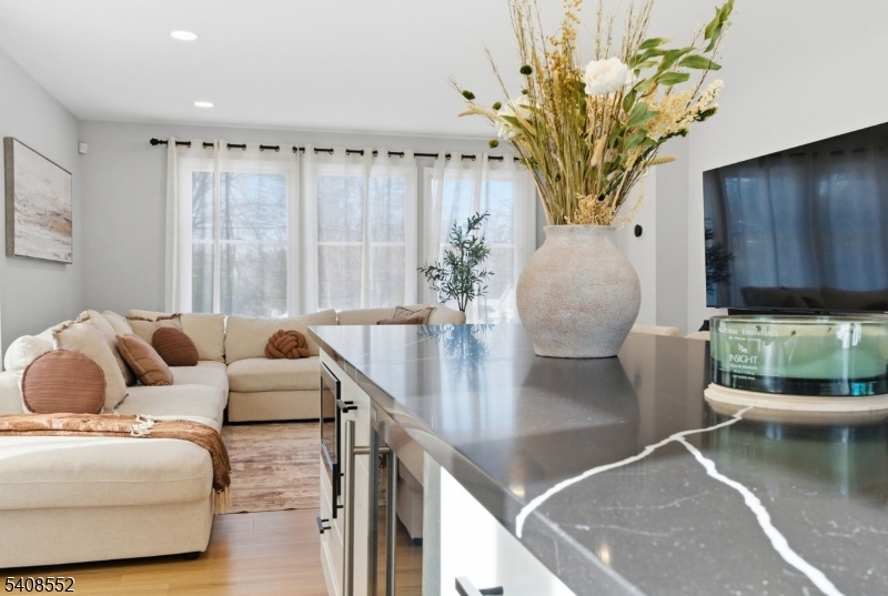 Silver Lake - Residential