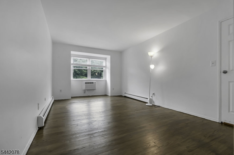 Alexandria at Hillsborough - Residential