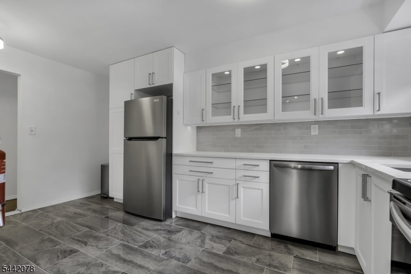 Alexandria at Hillsborough - Residential