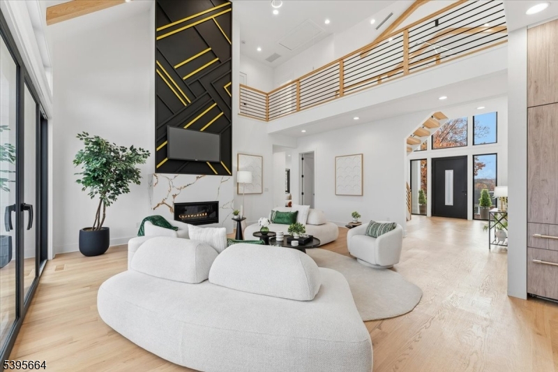 Collins - Residential