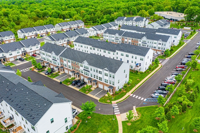 Fox Hollow - Residential Lease