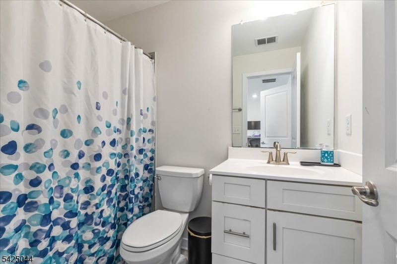 Fox Hollow - Residential Lease