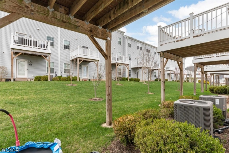 Fox Hollow - Residential Lease