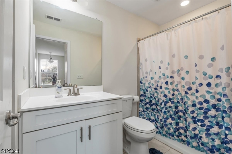 Fox Hollow - Residential Lease
