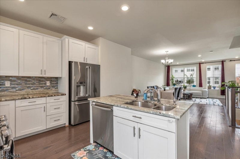Fox Hollow - Residential Lease
