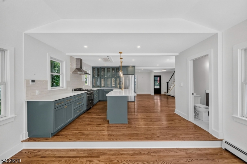 Oak St - Residential