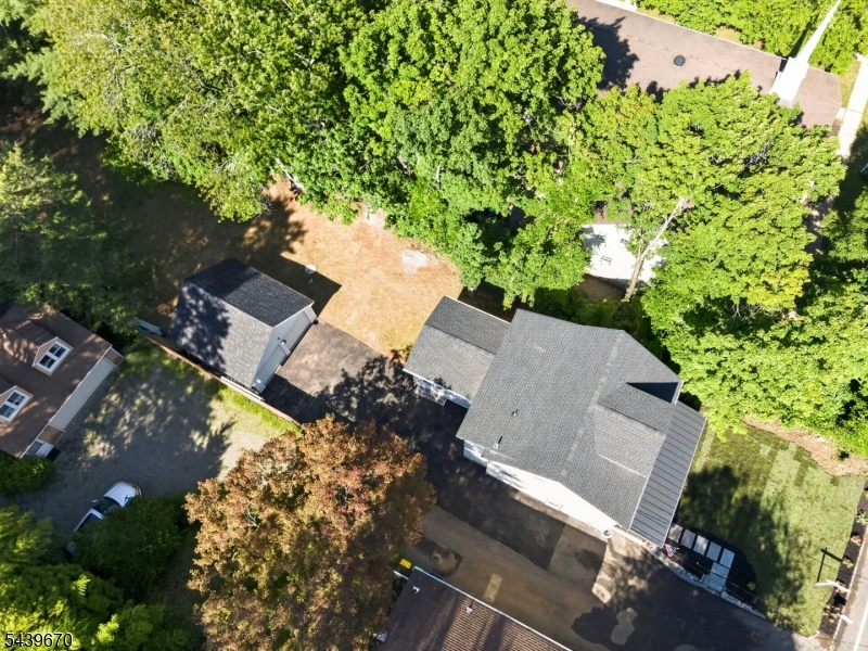 Oak St - Residential