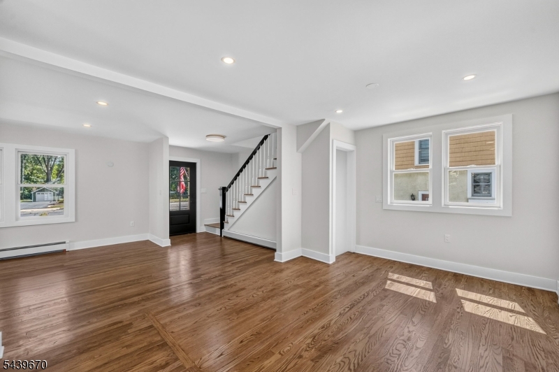Oak St - Residential