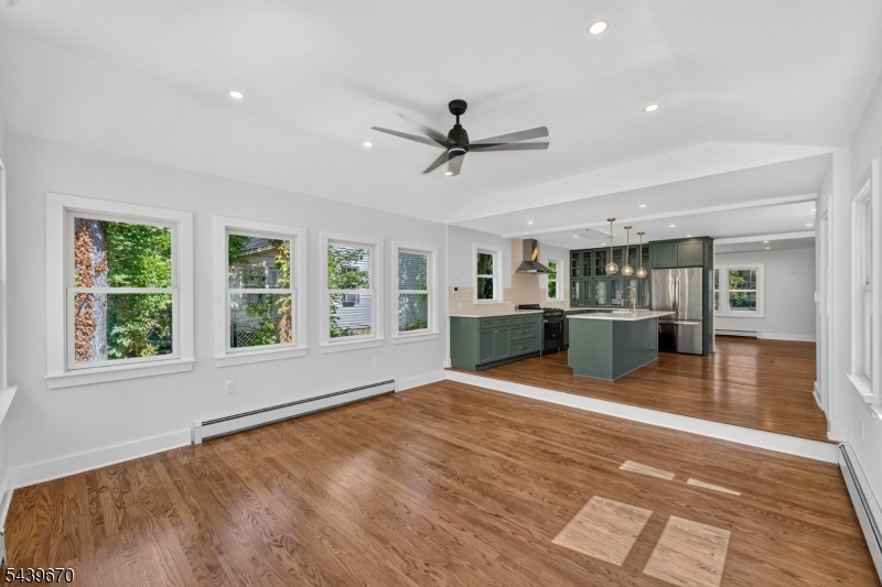Oak St - Residential