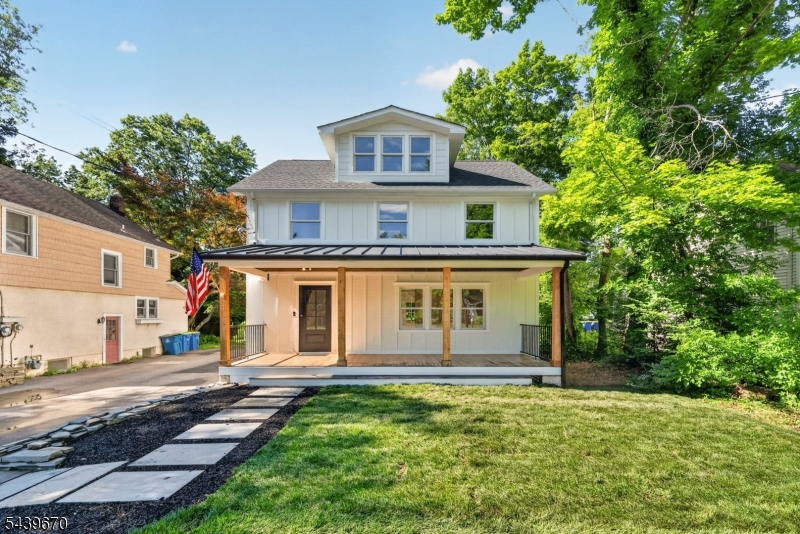 Oak St - Residential