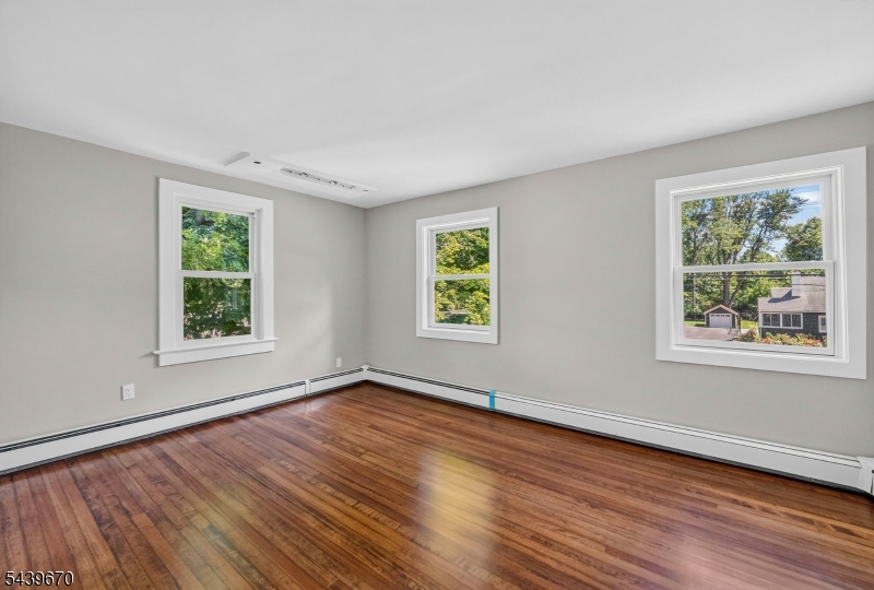 Oak St - Residential