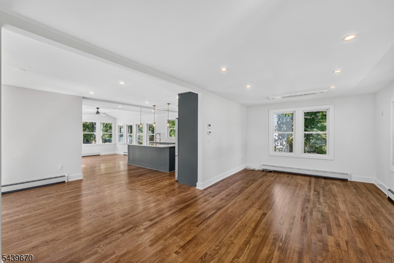 Oak St - Residential