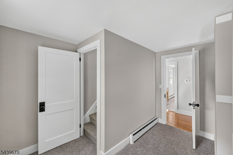 Oak St - Residential