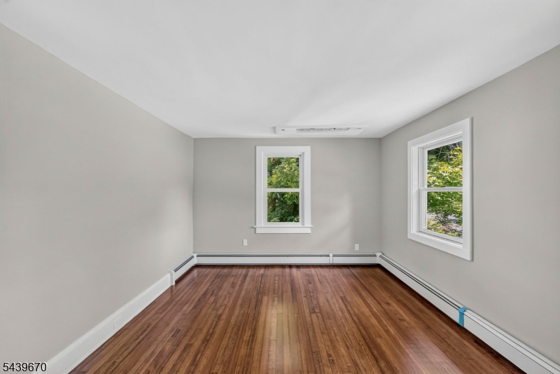 Oak St - Residential