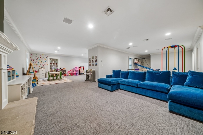 Rolling Hill - Residential