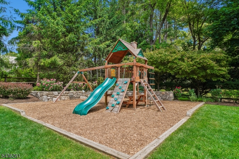 Rolling Hill - Residential