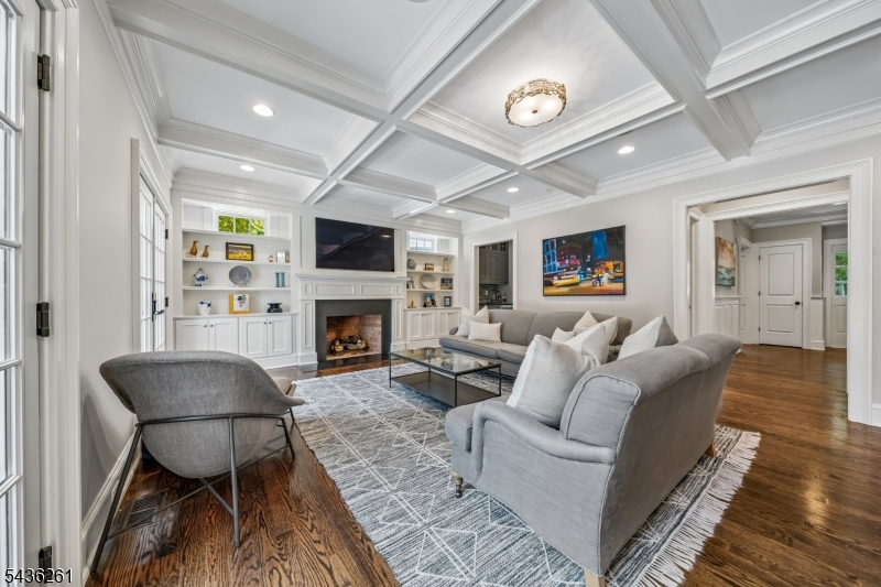 Rolling Hill - Residential
