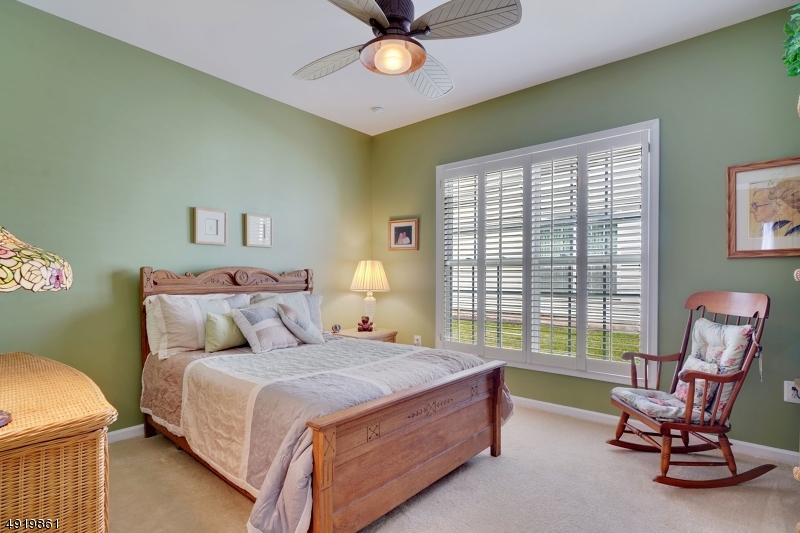 SOMERSET RUN - Residential