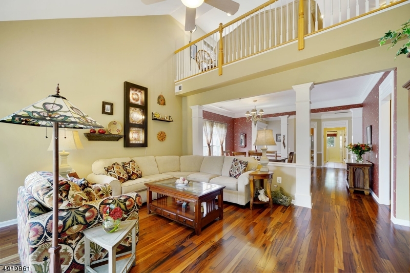 SOMERSET RUN - Residential