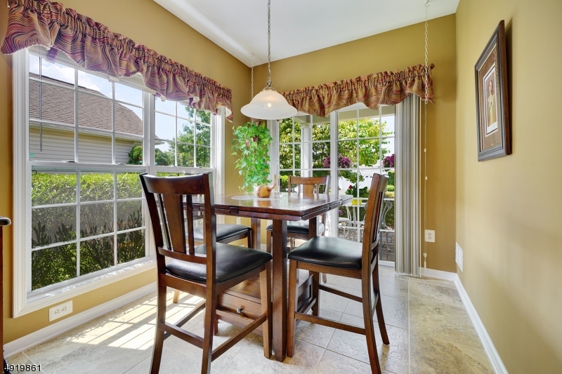 SOMERSET RUN - Residential