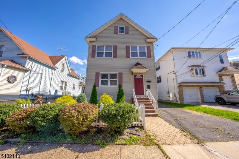 Beautiful 1st floor in a two-family house in the heart of Linden. This unit has two bedrooms, full bath, kitchen, dining room and living room. One Parking spot on driveway. Access to laundry and storage in basement. Great apt with access to backyard as well. Near NYC Transportation, blocks away from train, shopping and major highways. NTN report a must with employment verification.  One month deposit, one month rent. No smokers.