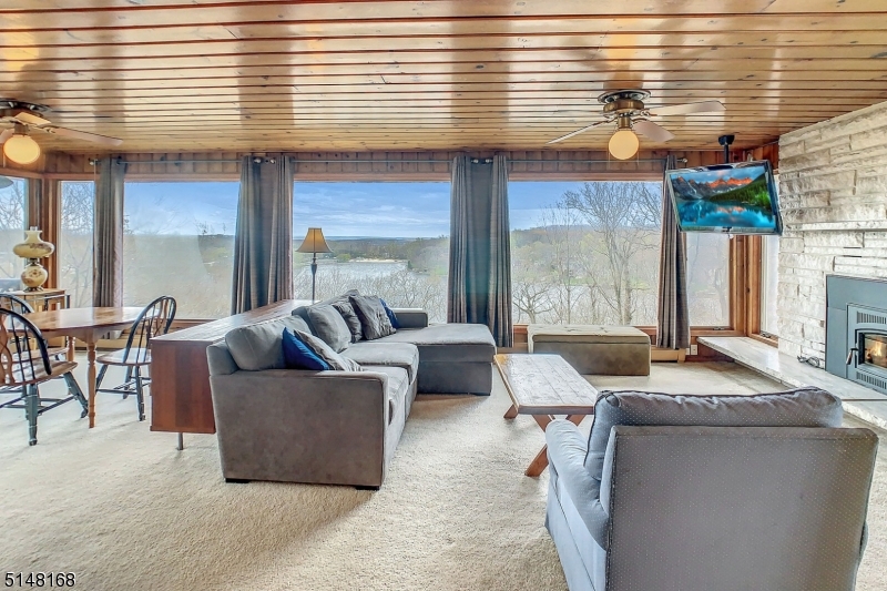 White Meadow Lake - Residential