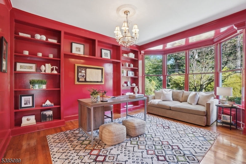 Llewellyn Park - Residential