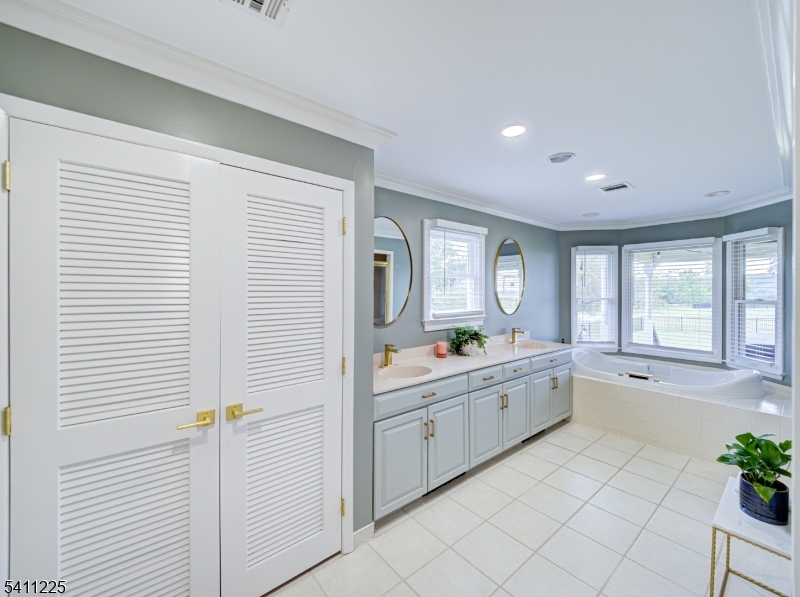 Gracious Hill Farm - Residential