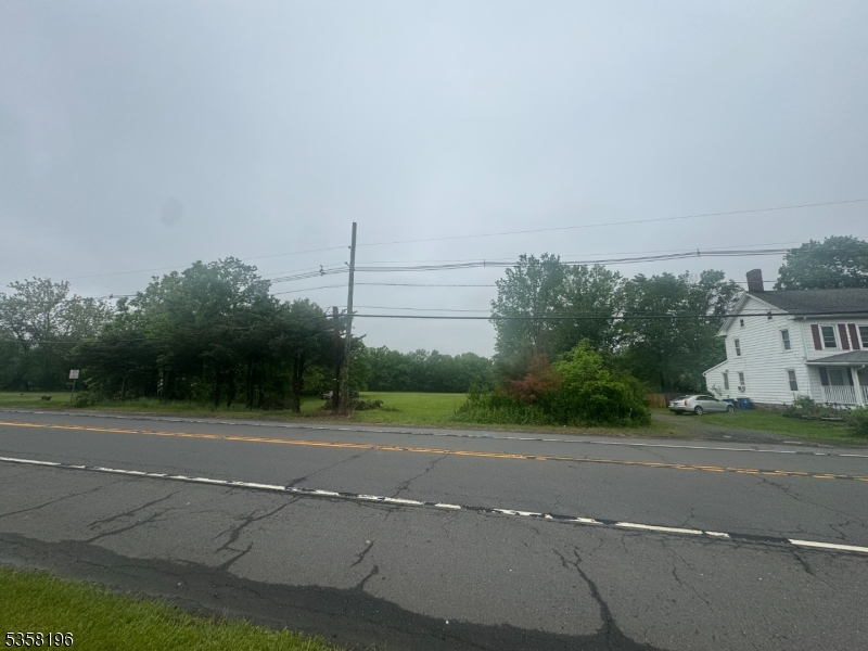 Heavily traveled state hwy - Commercial Sale