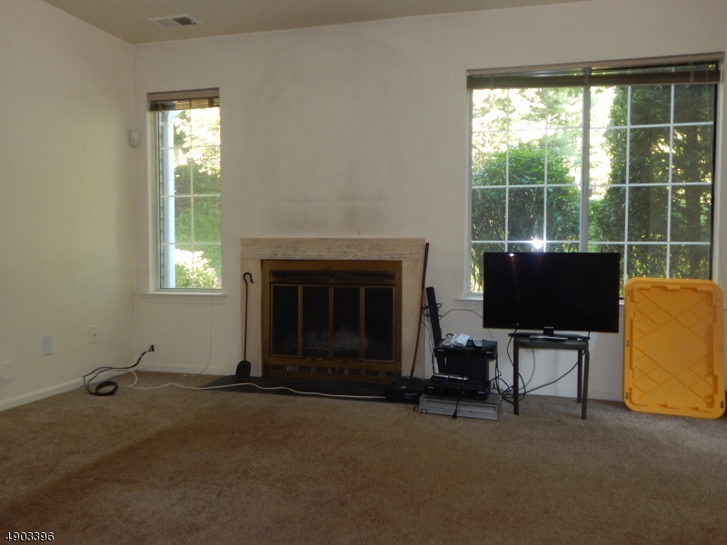 Signal Point in The Hills - Residential Lease