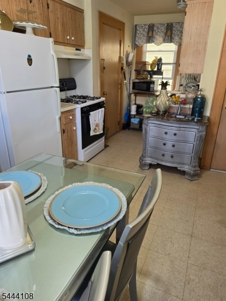 Athenia - Residential Income