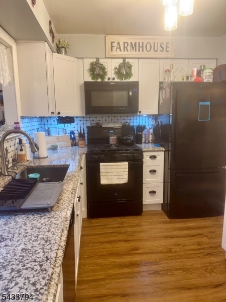 HAMPTON COMMONS - Residential