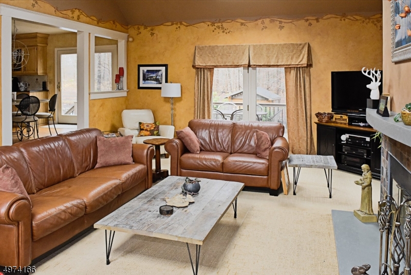 Waters Edge - Residential