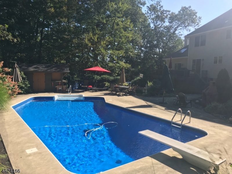 Waters Edge - Residential
