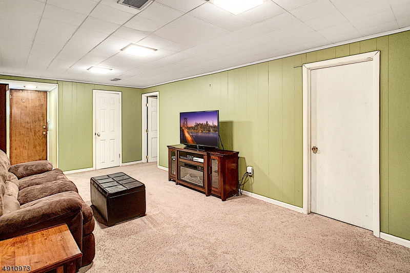 White Meadow Lake - Residential