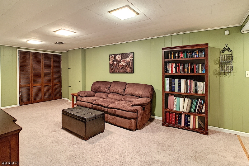 White Meadow Lake - Residential