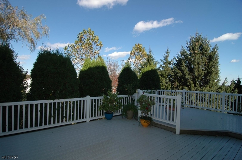 HUNTERS RIDGE - Residential