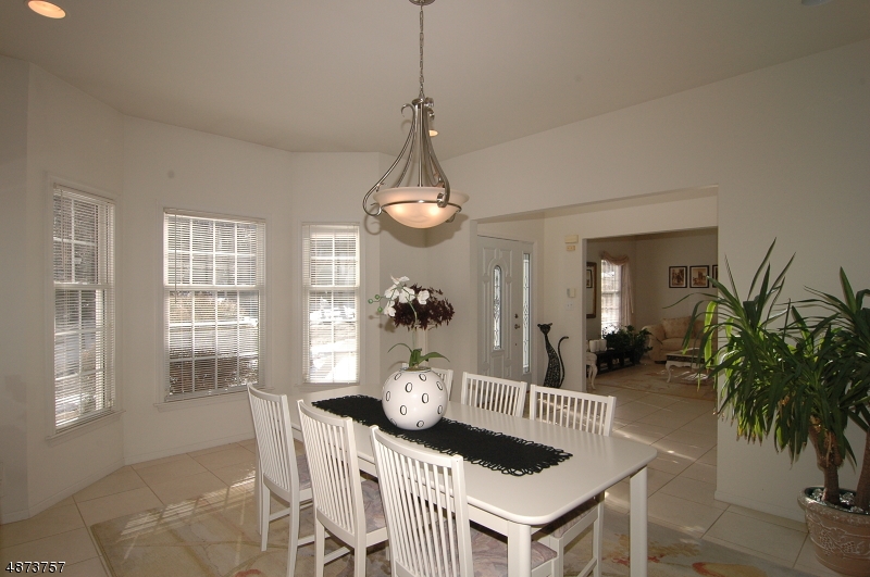 HUNTERS RIDGE - Residential