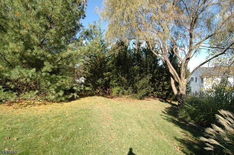 HUNTERS RIDGE - Residential