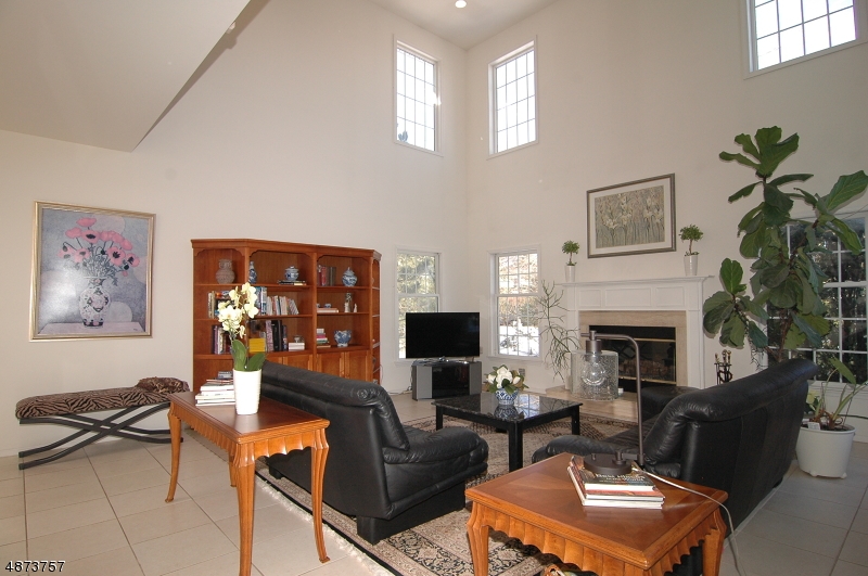 HUNTERS RIDGE - Residential