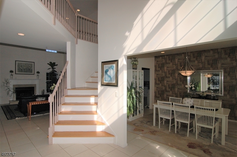 HUNTERS RIDGE - Residential