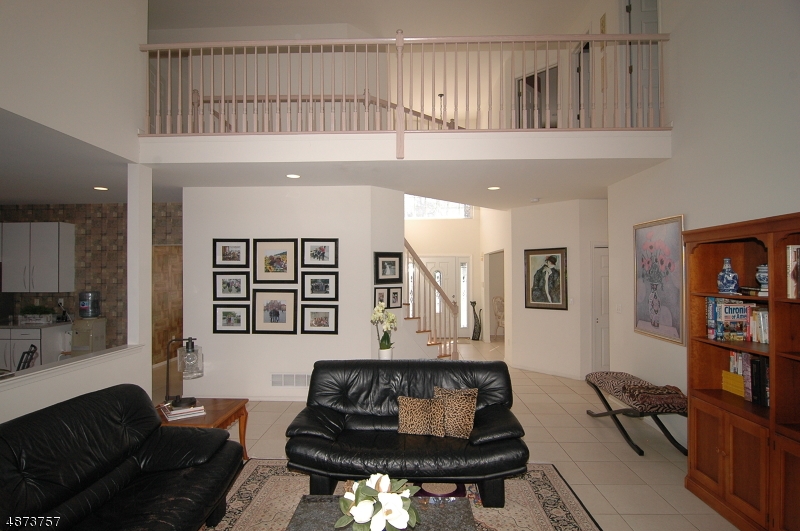 HUNTERS RIDGE - Residential