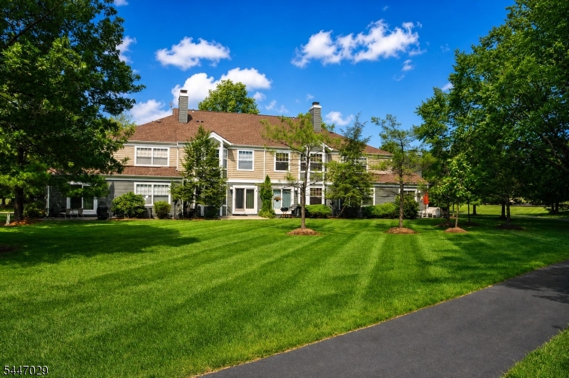 Crossroads - Residential