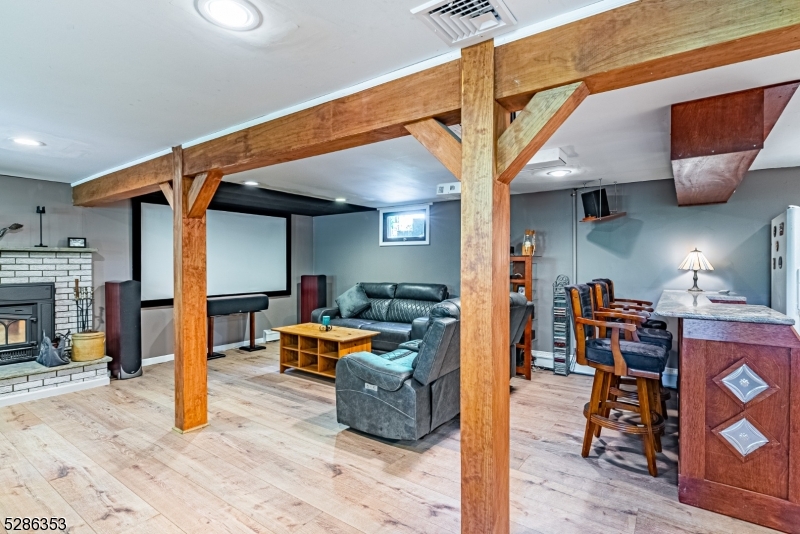 Rock Ridge - Residential