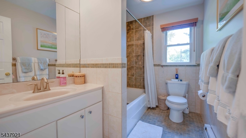 CHERRYVILLE - Residential