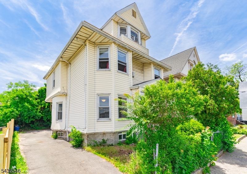 Don't miss this opportunity to own a versatile 2-family property in East Orange. Featuring two residential units, a bonus walkout lower level, and a private driveway, this property offers flexibility for a variety of living or investment needs. Delivered vacant at closing, allowing the next owner to maximize its potential from day one. Convenient location with easy access to public transportation, major highways, shopping, restaurants, and everyday conveniences.