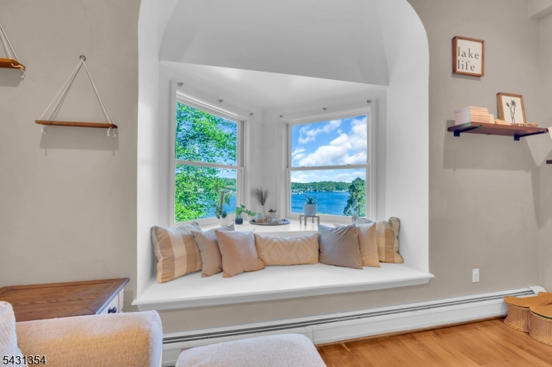 Windemere Castle - Residential